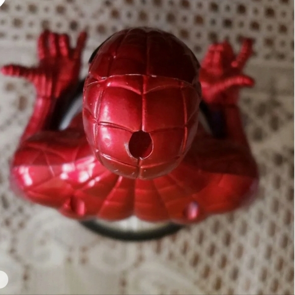 Spiderman battery operated night light.... battery's not included - Picture 11 of 11